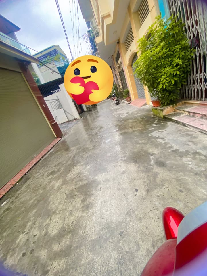 Nhà 3 tầng tại Quang Trung, Thái Bình 54m² giá 3 tỷ - Ô tô đỗ cửa ngay!