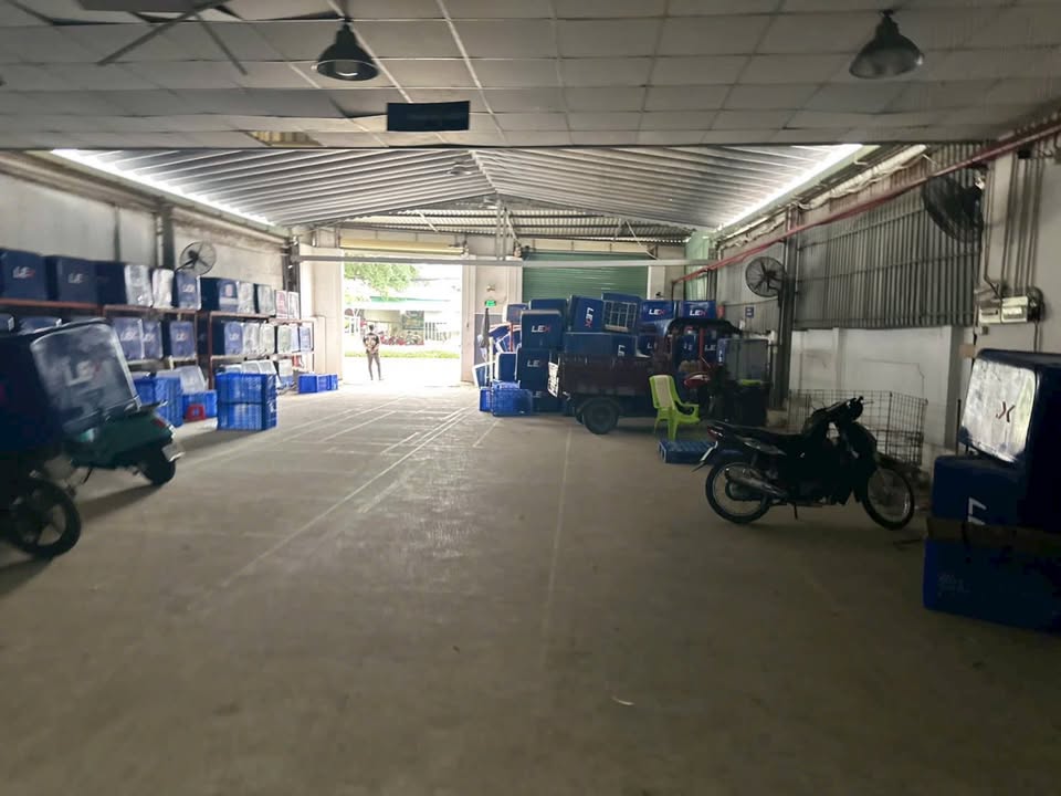 Cho thuê mặt tiền kinh doanh 1200m² Phước Long B, Quận 9 - Vị trí đắc địa, giá tốt!