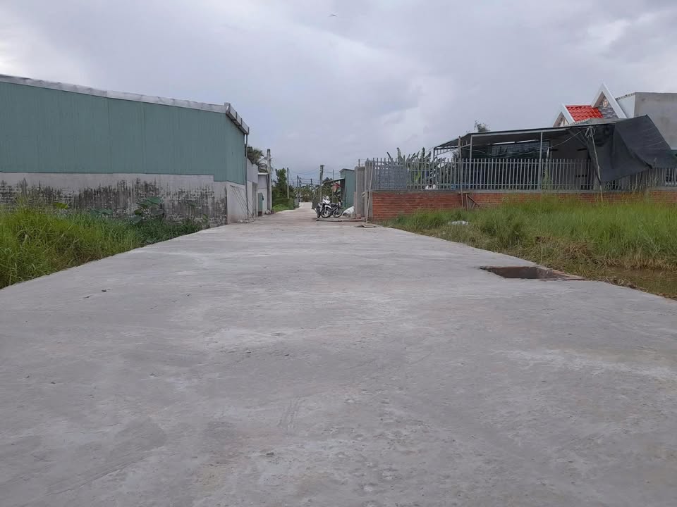 Đất Lúa Lợi Bình Nhơn Tân An 270m² giá 1 tỷ - Gần chợ Rạch Chanh!