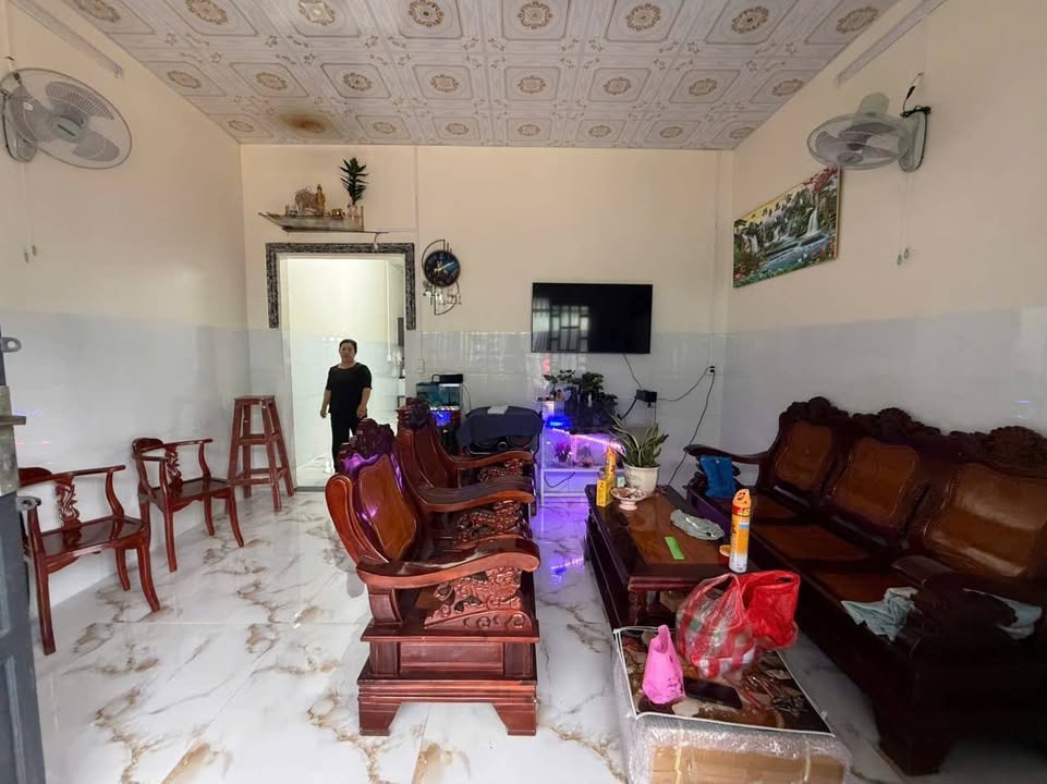 Nhà bán gấp tại Phước Thiền, Nhơn Trạch 75m² giá 850 triệu - Sổ hồng chính chủ!