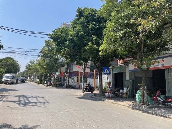 Đất Thạch Cầu Long Biên 136m² giá chỉ 1.8 tỷ - Cơ hội đầu tư vàng!