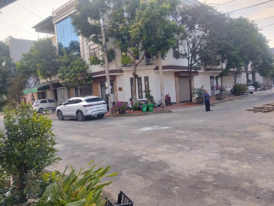 Đất nền 95m² phường Quảng Hưng, TP Thanh Hóa - Giá 3 tỷ, hướng Đông mát mẻ!