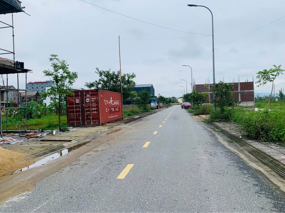 Đất Vĩnh Hoà Thạch Linh 160m² giá 4.7 tỷ - Hướng Tây Bắc, đường 13.5m