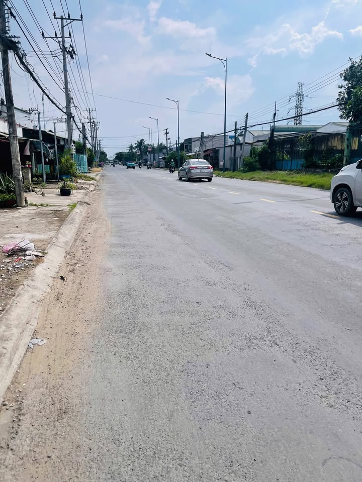 Đất nền Phường Trung An, Mỹ Tho 275m² giá 2 tỷ - Tiềm năng phát triển mạnh mẽ!