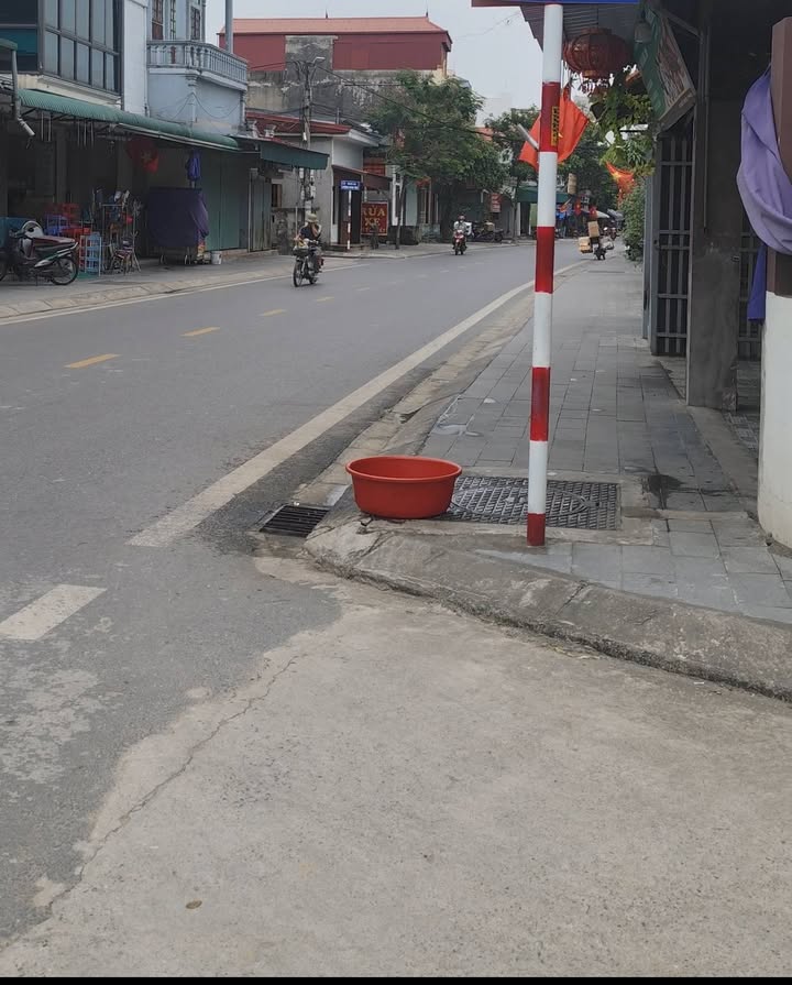 Đất nền đường Nguyễn Công Trứ, Đông Hoa Lư, Ninh Bình 100m² - Đầu tư sinh lời ngay!