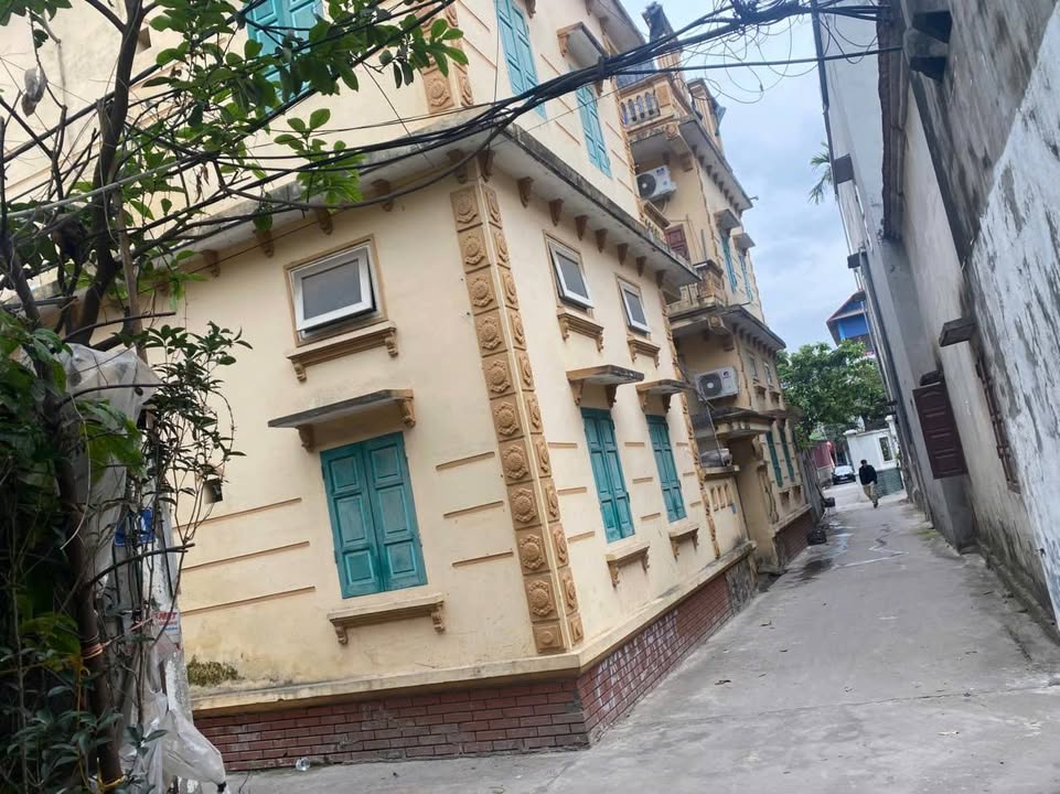 Đất tặng nhà 3 tầng tại Đông Anh 120m² - Đầu tư sinh lời ngay lập tức!