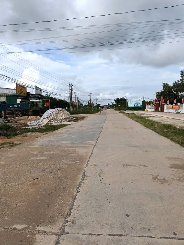 Đất nền Cư Elang 380m² giá 1.3 tỷ - Đường rộng 33m, gần trường học!