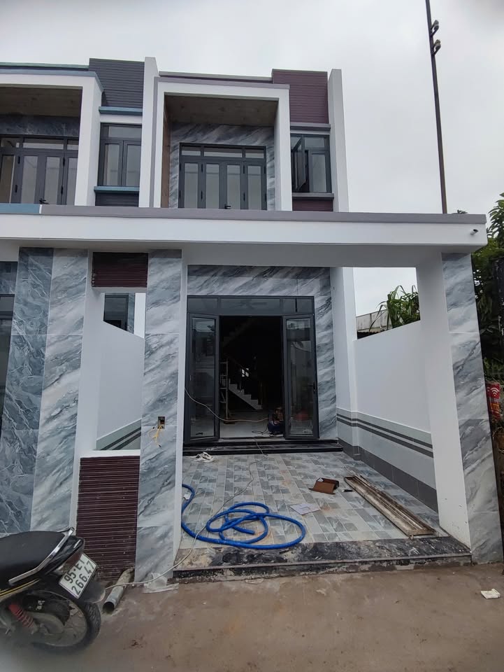 Nhà riêng Mỹ Hạnh Bắc, Đức Hòa, Long An 64m² giá 1.8 tỷ - Chính chủ bán gấp!