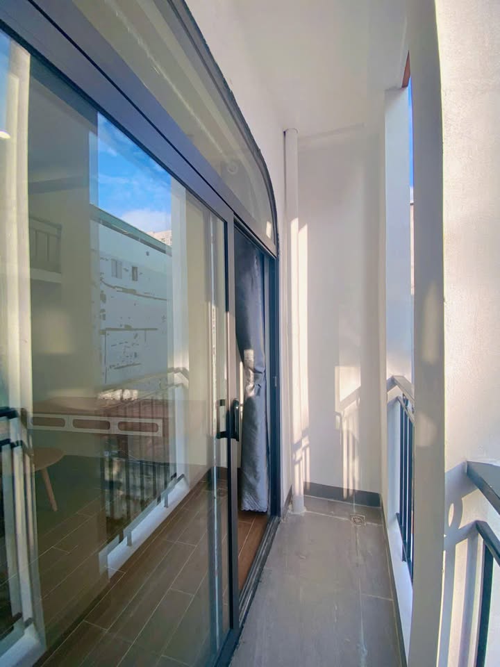 Phòng cho thuê Cầu Giấy 25m² giá thỏa thuận - Full nội thất hiện đại!