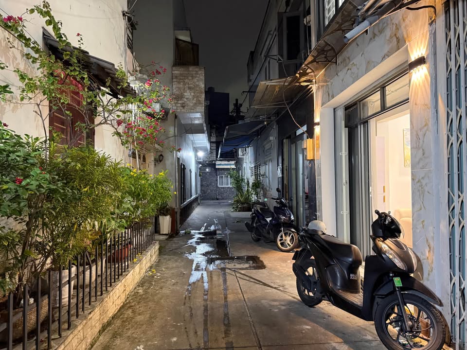 Nhà bán tại Cống Lỡ, Tân Bình 32.16m² giá 4.65 tỷ - Hẻm ô tô, an ninh