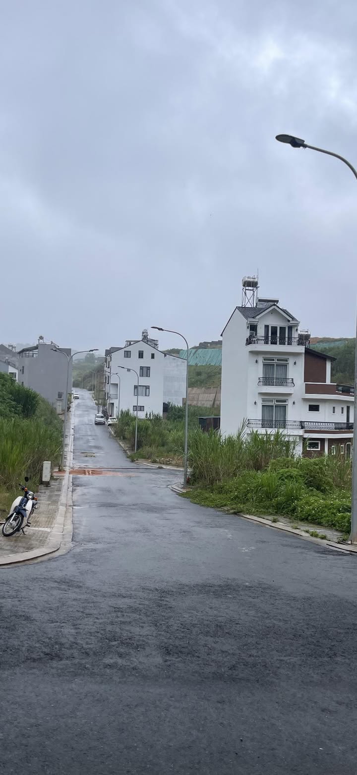 Đất mặt tiền 9m khu dân cư An Sơn, Đà Lạt 85m² giá 6.8 tỷ - Cơ hội đầu tư tuyệt vời!