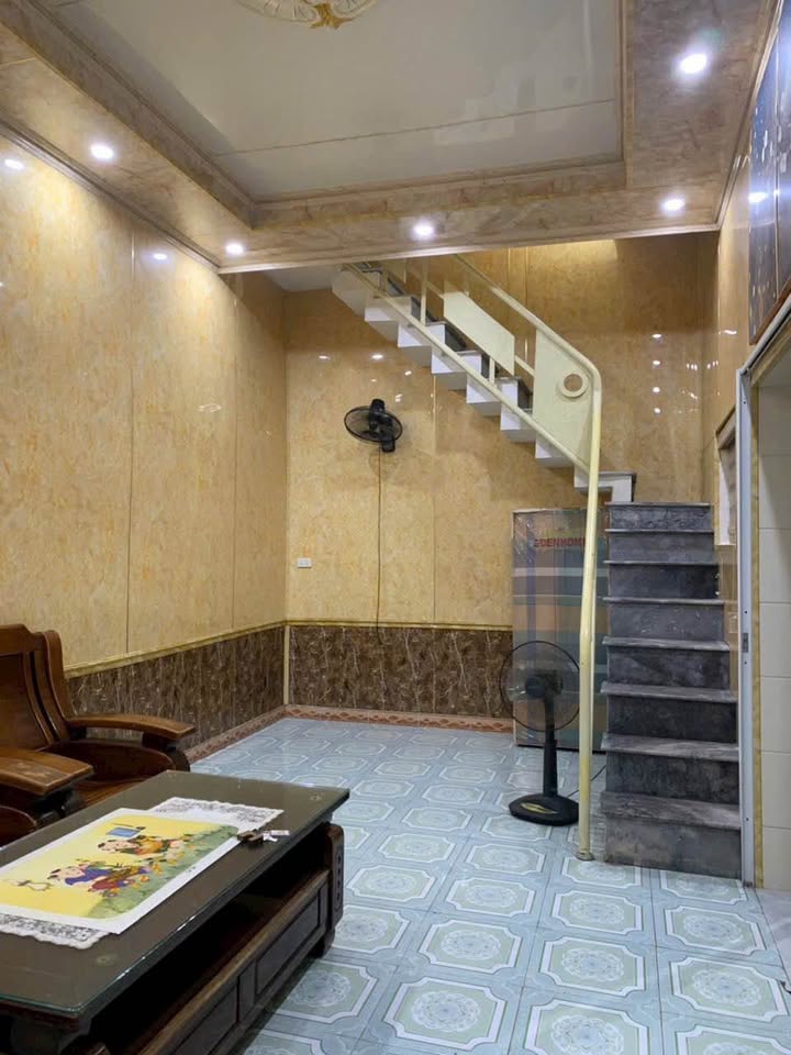 Nhà 2 tầng phố Quang Trung Hải Dương 58m² giá 1.9 tỷ - An ninh tốt, gần trường học!