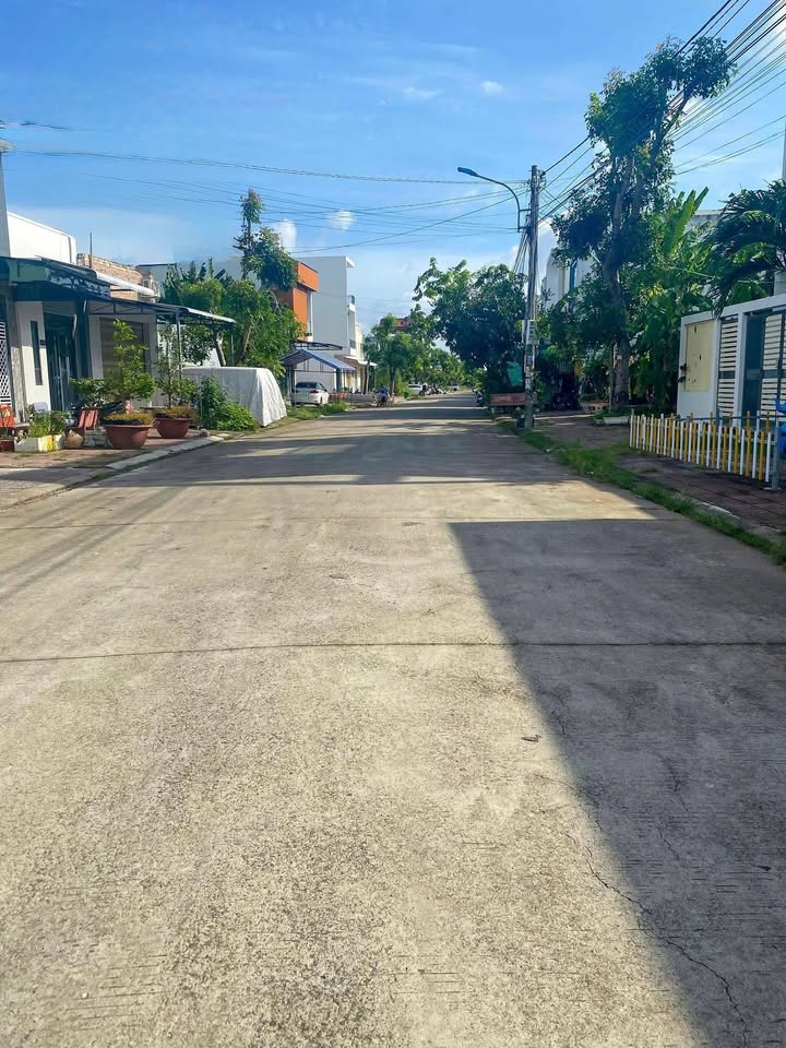 Đất nền 2 mặt tiền Dương Văn Thà - Hồ Thị Kỷ 174m² giá 2.4 tỷ - Sổ hồng chính chủ!