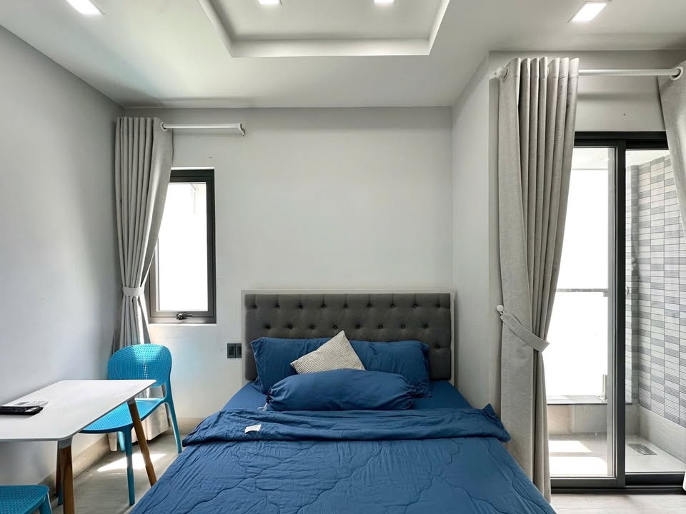 Chính chủ cho thuê chỗ ở đầy đủ nội thất tại Nguyễn Văn Cừ, Quận 1 - Tiện nghi vượt trội!