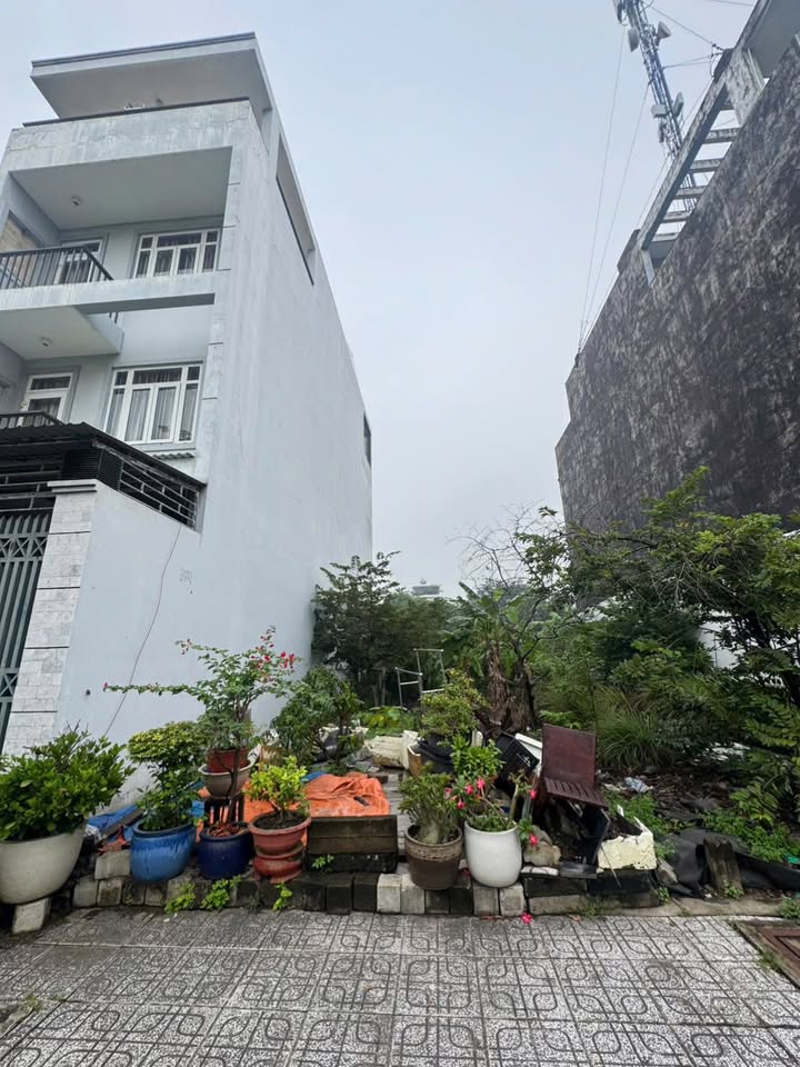 Lô đất nền KDC 50ha Cát Lái Quận 2 100m² giá 7.3 tỷ - Thổ cư 100%, vị trí đắc địa!