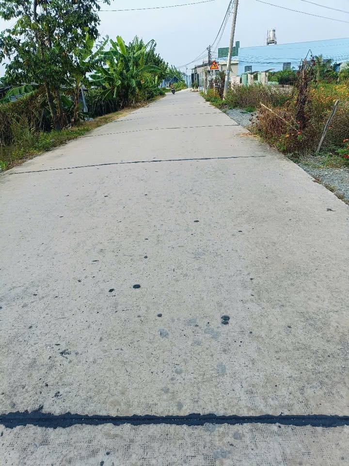 Đất thổ cư xã Bình Tâm, Tân An 160m² giá chỉ 600 triệu - Sổ hồng riêng!