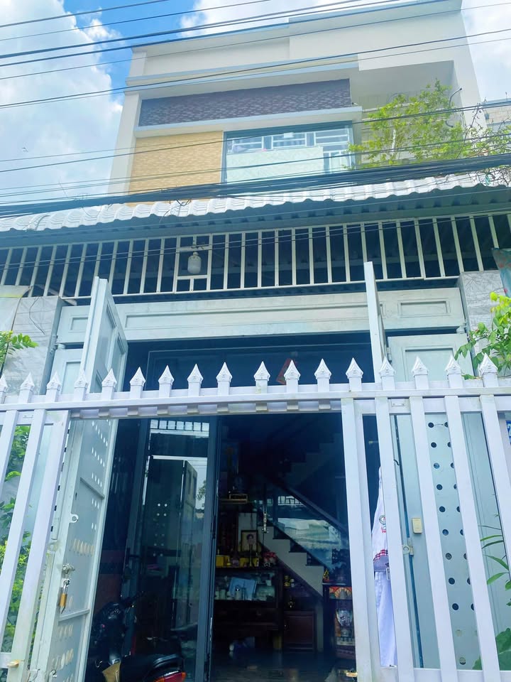 Nhà phố 2 tầng tại Hẻm 7, Trần Vĩnh Kiết, 67m² giá 2.79 tỷ - Sổ đỏ chính chủ!