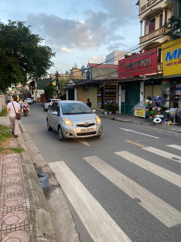 Đất mặt phố Nguyễn Quý Trị, Kiêu Kỵ 128m² giá 15 tỷ - Kinh doanh đỉnh cao!