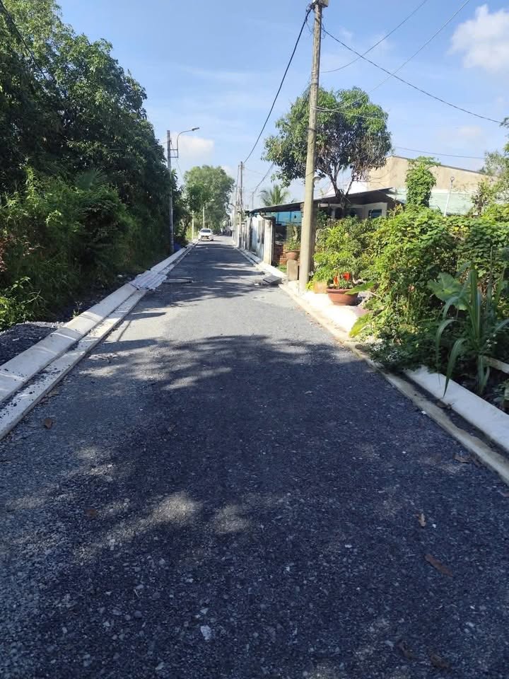 Bán mặt tiền FrontHouse đường 12 Thủ Đức 220m² - View sông thoáng đãng!