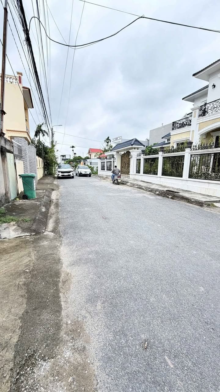 Đất nền bán gấp tại Lương Quy, An Dương 57m² giá 1.2 tỷ - Vị trí đắc địa, kinh doanh sầm uất!