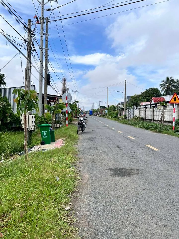 Đất mặt tiền TL881, Bình Thạnh, Thạnh Phú 250m², giá 1.35 tỷ - Cơ hội đầu tư hấp dẫn!