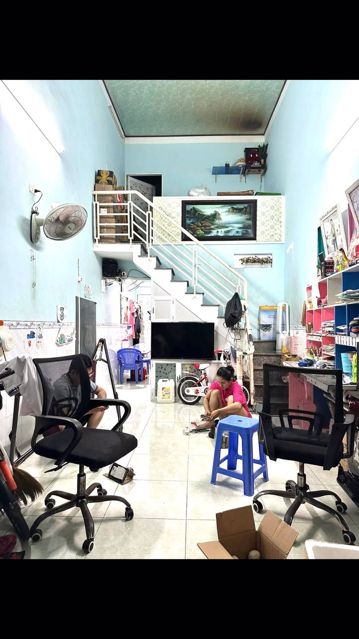 Nhà cấp 4 hẻm cạn Nguyễn Thị Minh Khai 40m² giá 1.98 tỷ - Tiện ích đầy đủ gần biển!