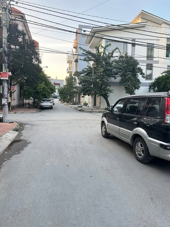 Đất Vĩnh Niệm Lê Chân 100m² giá 12 tỷ - Sổ đỏ chính chủ, vị trí đắc địa!