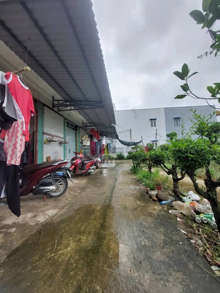 Nhà bán gấp tại Mỹ Lộc, Cần Giuộc, Long An - 38m² giá 900 triệu - Sổ hồng chính chủ!