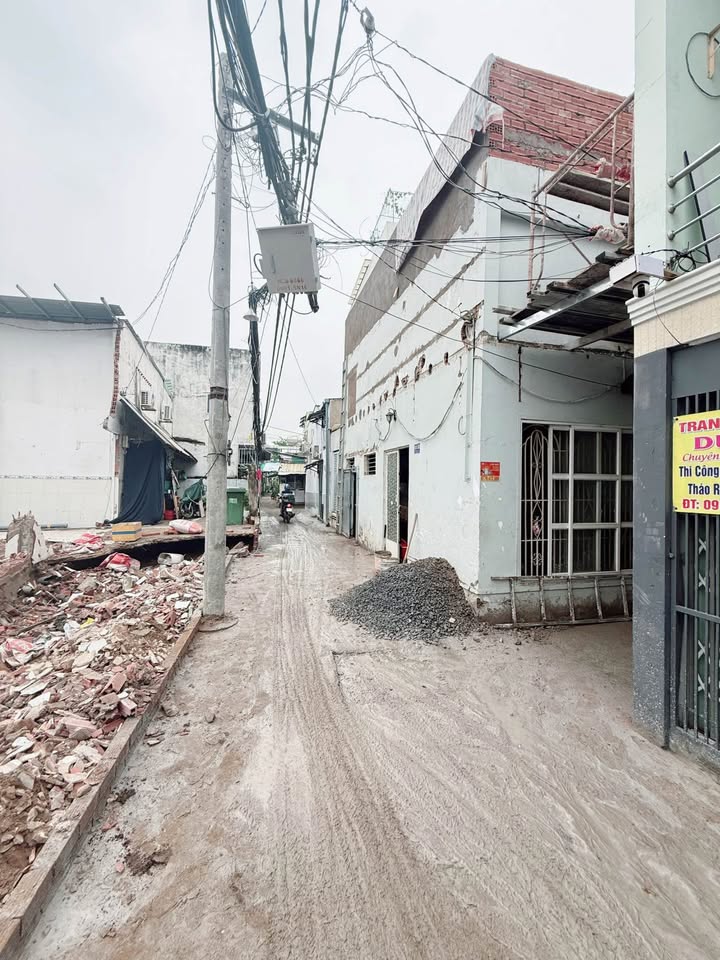 Nhà phố Phú Thuận Quận 7 33m² giá 4 tỷ - Full nội thất, sẵn sàng ở ngay!