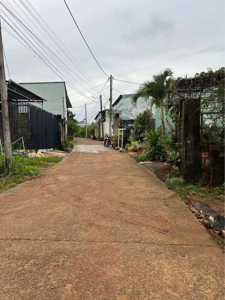 Đất hẻm 240 Nguyễn Chí Thanh, Pleiku 125m² giá 600 triệu - Thích hợp xây nhà định cư!