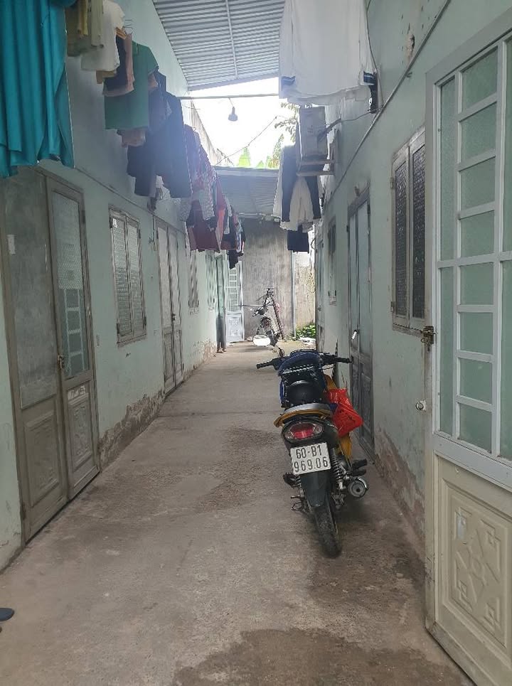 Phòng trọ gác đúc đường Nguyễn Khuyến, Biên Hòa - An ninh, yên tĩnh, chỉ 1.2 triệu!