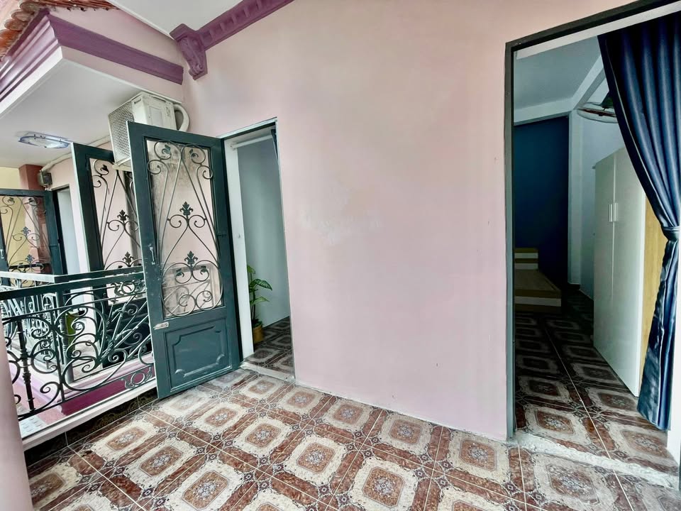 Căn hộ cho thuê 2PN tại Tân Bình 8.8 triệu - Ban công riêng, đầy đủ nội thất!