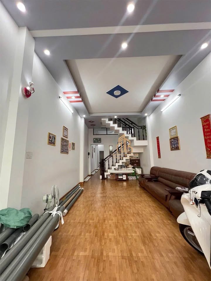 Nhà mặt tiền Phan Chu Trinh Buôn Ma Thuột 82m² giá 15 tỷ - Đầu tư sinh lời ngay!