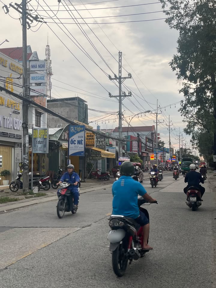 Bán nhà mặt tiền Quốc Lộ 80, Kiên Lương 304m² giá 8 tỷ - Đầu tư sinh lời ngay!