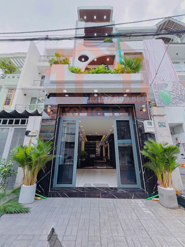 Nhà mặt tiền Lâm Văn Bền, quận 7, 92m² giá 22.6 tỷ - Sẵn sàng ở ngay!