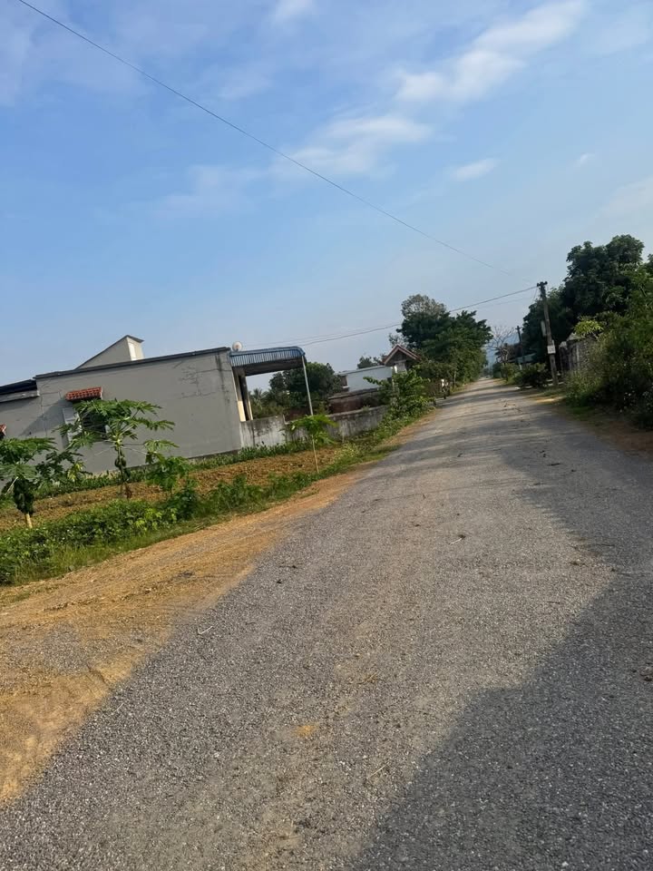 Đất nền Yên Trị, Yên Thủy, Hòa Bình 87m² giá 300 triệu - Sổ hồng chính chủ!