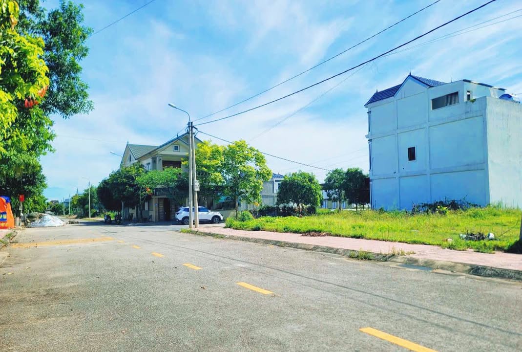 Đất nền Nghi Kim Vinh 116.2m² giá 3.9 tỷ - Địa điểm vàng thuận lợi!