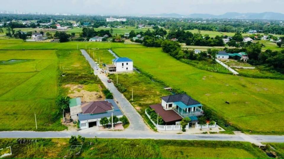 Đất đấu giá 300m² tại Xóm 3, Vinh Lộc - Giá cực hấp dẫn chỉ 3 tỷ!