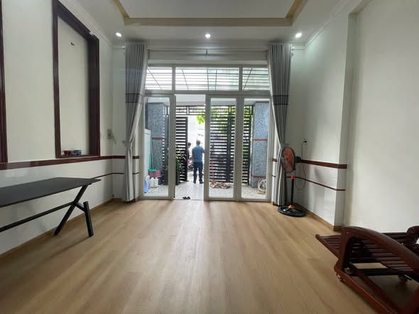 Nhà phố Hiệp Phú Quận 9, 66m² giá 7.5 tỷ - Chính chủ bán gấp!