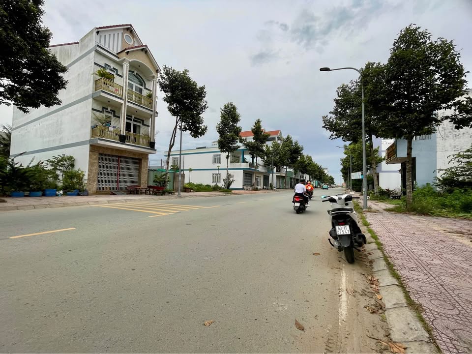 Đất mặt tiền đường N1, Trung An, TP Mỹ Tho 115m² giá 4.3 tỷ - Kinh doanh sầm uất!