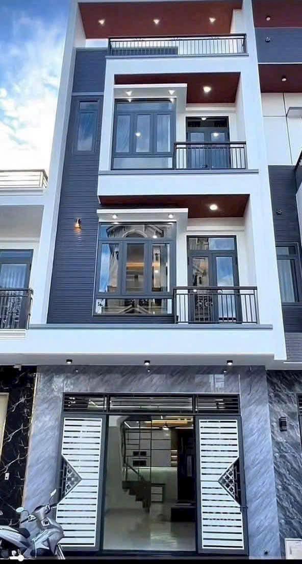 Nhà 4 Tầng Đồng Hòa - Kiến An 50m² giá 3.1 tỷ - Ô tô đỗ cửa, hướng Đông Nam