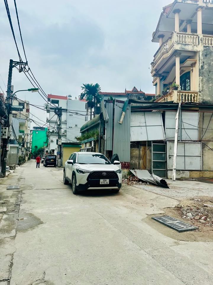 Đất nền Tây Mỗ 69m² giá 14 tỷ - Vị trí đắc địa, kinh doanh thuận lợi!