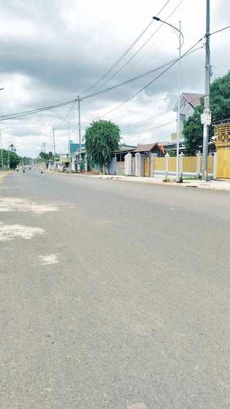 Đất mặt tiền Phan Huy Chú, Hòa Phú, Buôn Ma Thuột 350m² chỉ 2.2 tỷ - Cơ hội đầu tư tuyệt vời!