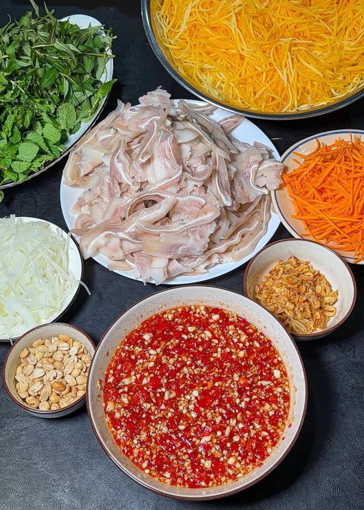 Nhà cho thuê hẻm Mạc Đỉnh Chi, Bảo Lộc - 2 phòng ngủ, giá 2.5 triệu/tháng