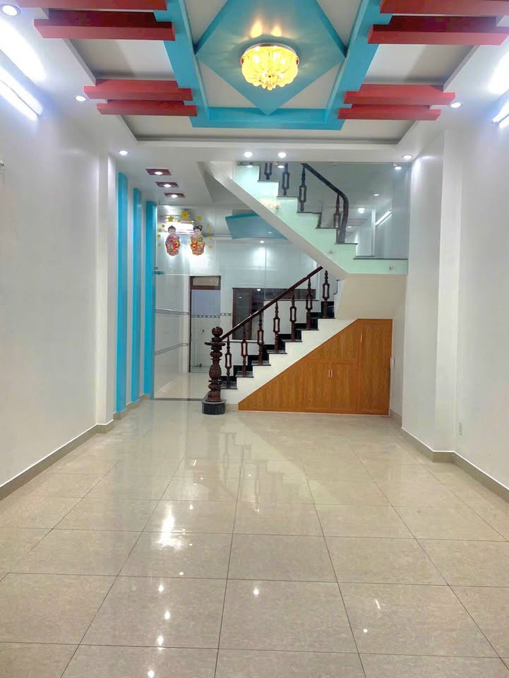 Nhà đẹp Tân Kỳ Tân Quý 75m² giá 5.1 tỷ - Hẻm xe hơi, sổ hồng riêng