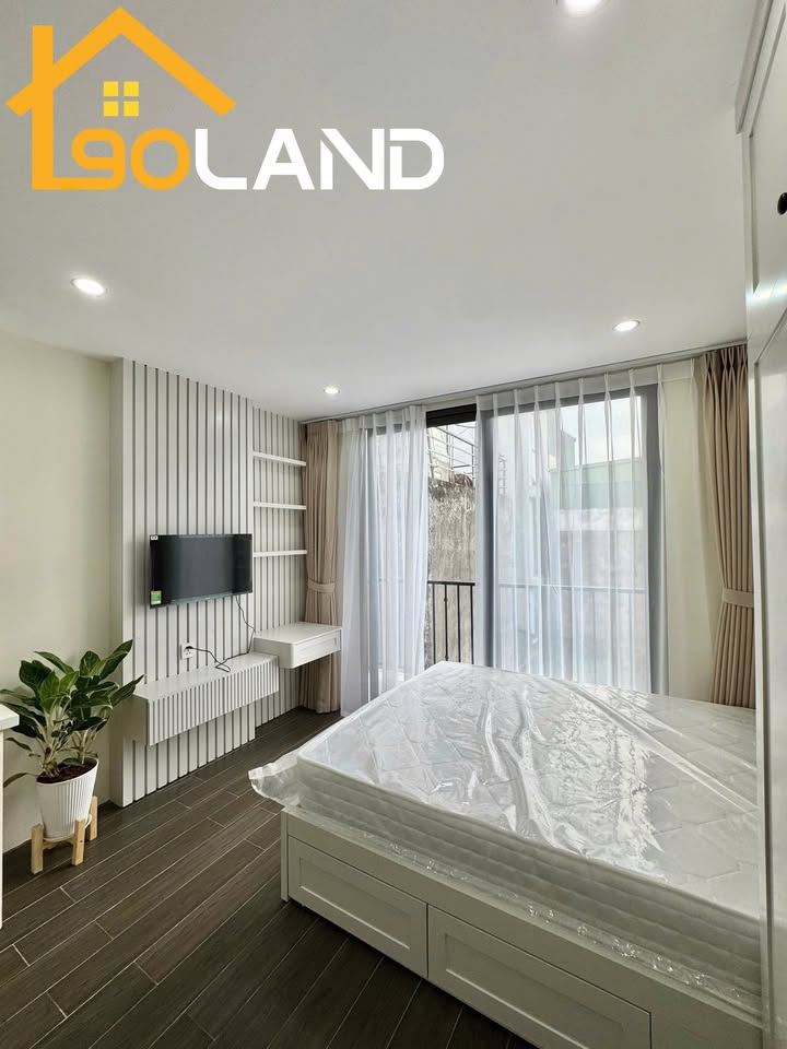 Cho thuê phòng trọ Ngõ 318 Đê La Thành 25m² - Nội thất đầy đủ, vào ở ngay!