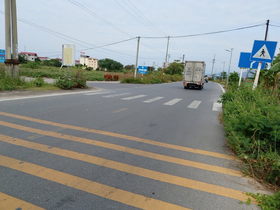 Bán đất thổ cư 96.6m² tại Hoàng Dương, Sóc Sơn - Đường rộng, phong thủy tốt!