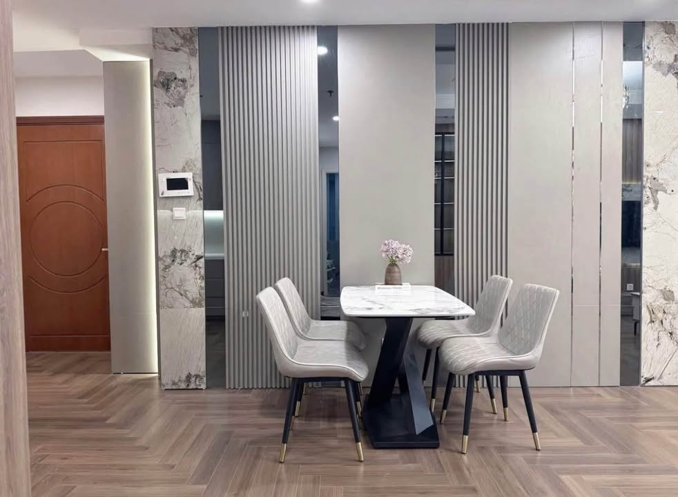 Căn hộ Park Premium 2 phòng ngủ đường Minh Khai giá 15 triệu - Nhà mới sạch sẽ, đầy đủ nội thất!