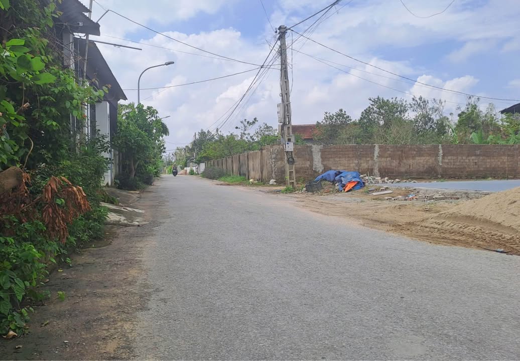 Bán đất mặt đường Nguyễn Trọng Thường, TP Vinh 104.6m² giá 3.45 tỷ - Đầu tư sinh lời lý tưởng!