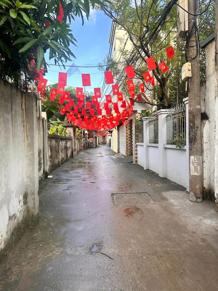 Bán đất phố Việt Hưng, Long Biên 59m² giá 6 tỷ - Đường thông ô tô, vị trí đắc địa!